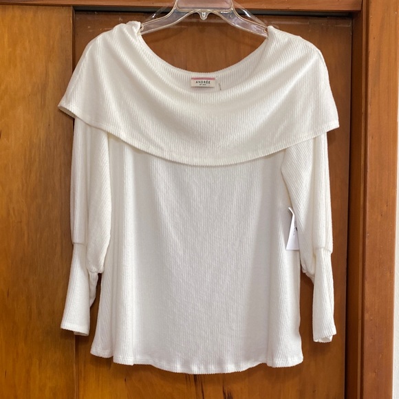 NWT Andrée by Unit Classic Ivory Slight Off Shoulder Sweater 3/4 Balloon Sleeve - Picture 1 of 7